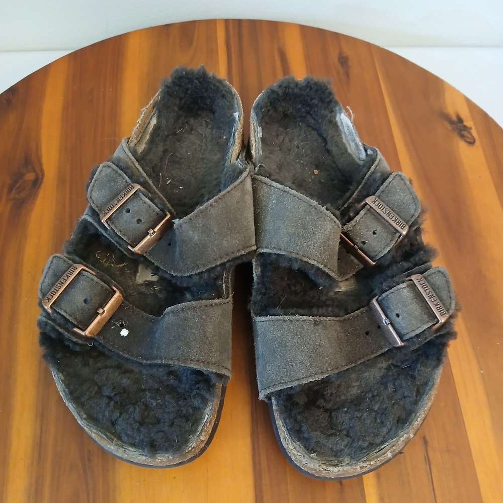 Birkenstock Arizona Sandals Mens 36 Black Shearling Lined Suede Two Strap Slide - Picture 2 of 8
